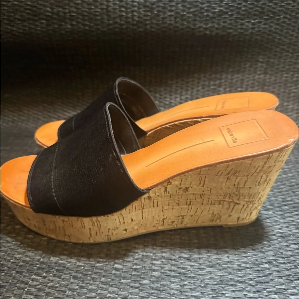 Dolce Vita Black and Tan Wedge Sandals